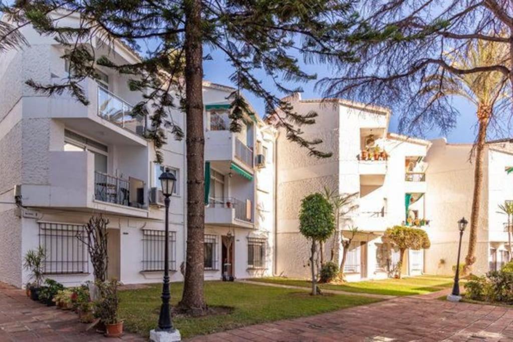 Playa Carihuela By Hdc Apartments Torremolinos Zewnętrze zdjęcie